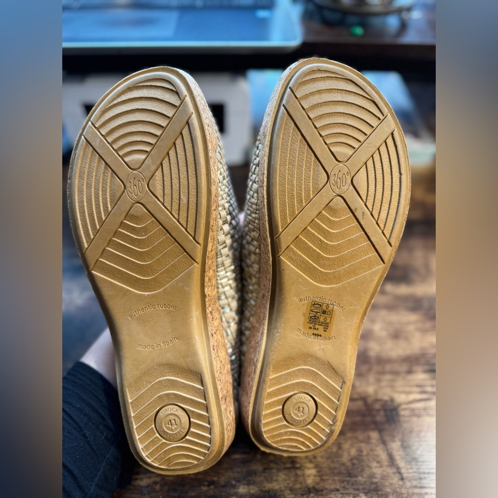 Taos gold weave Primavera Clog size 41 - Picture 4 of 10